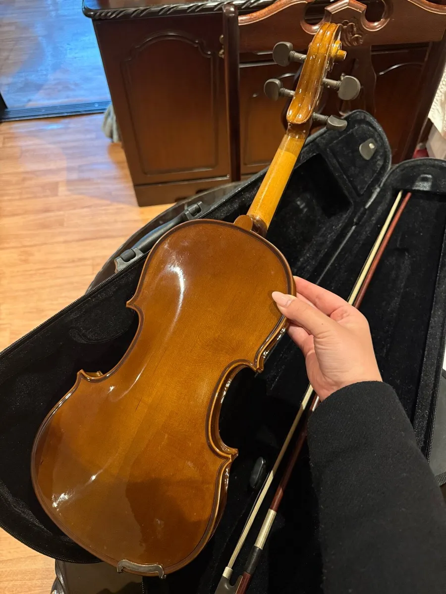 Violin - Image 3