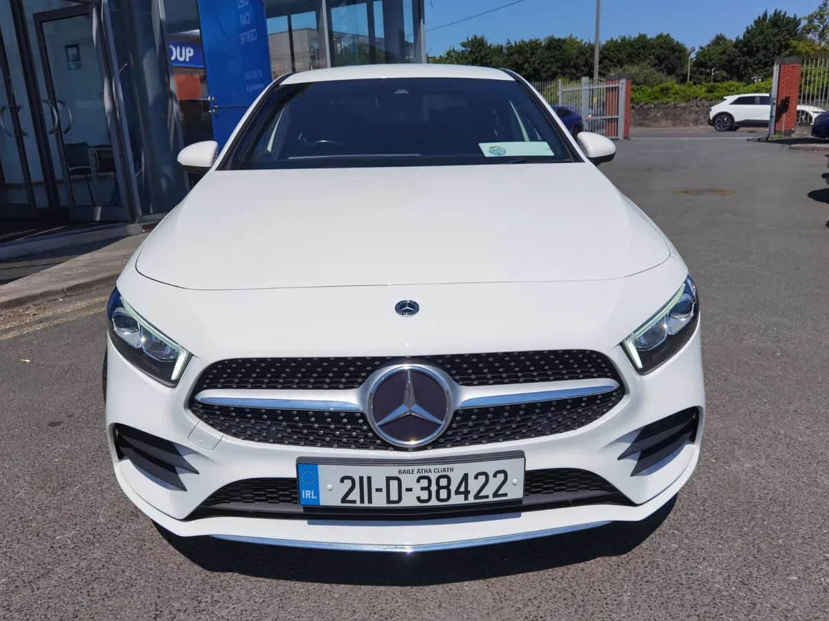 MERCEDES-BENZ A CLASS A250 E AMG LINE - Image 3
