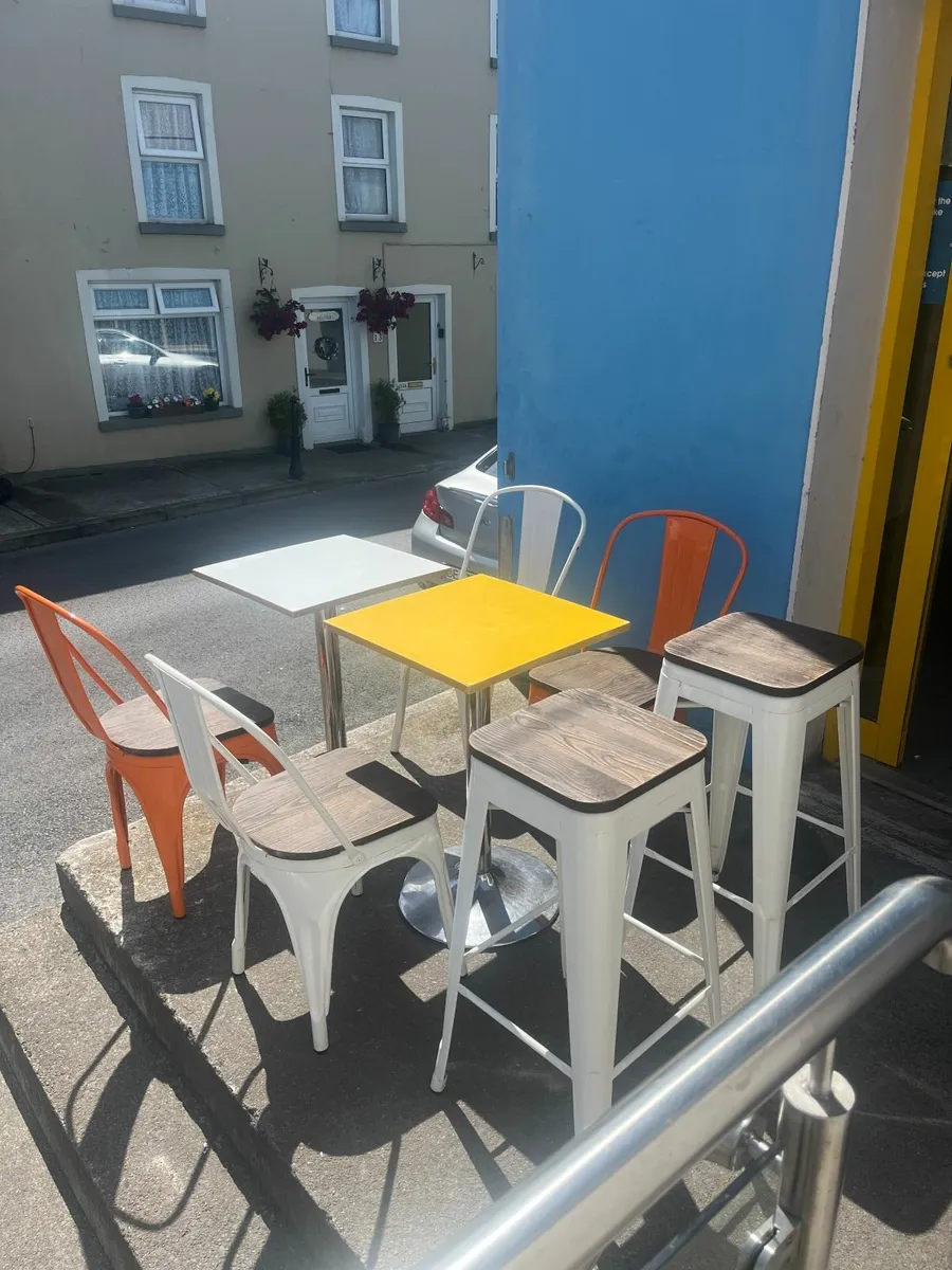 Catering Table and Chairs - Image 2
