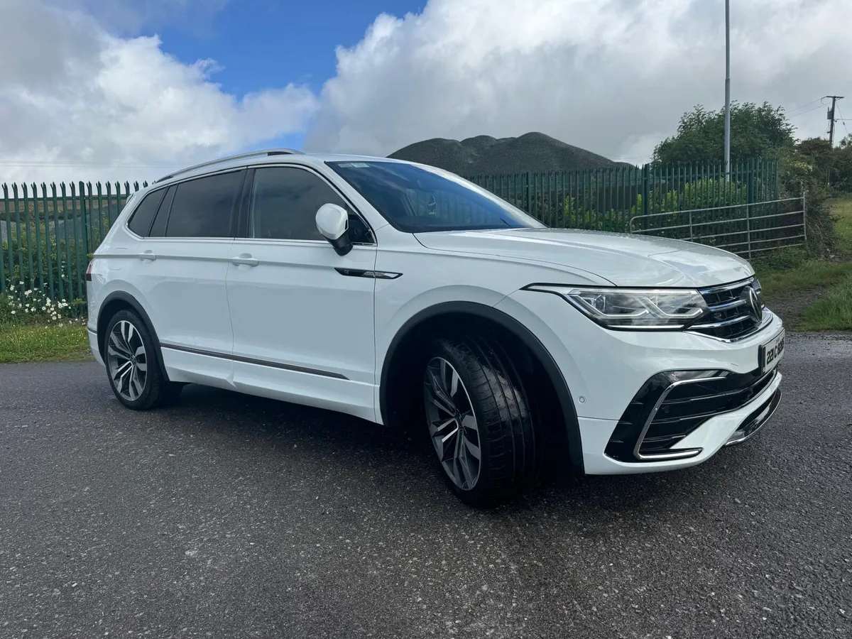 Volkswagen Tiguan Allspace R-Line - Image 3