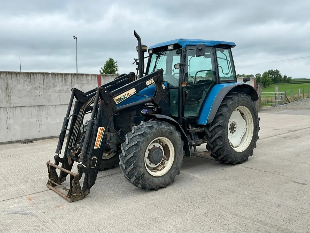NEW HOLLAND TS110 4WD TRACTOR & FRONT LOADER - Image 1