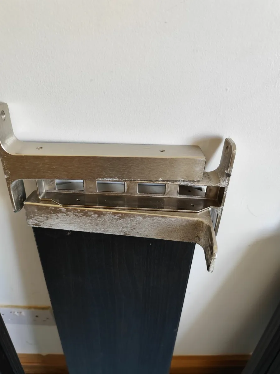 Wall shelf IKEA - Image 4