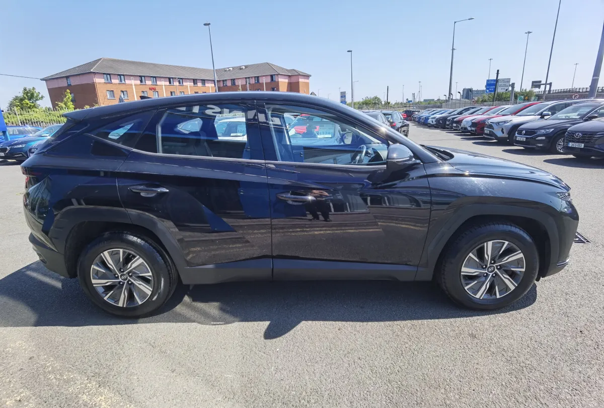 HYUNDAI TUCSON 1.6 COMFORT PLUS AUTOMATIC HEV - Image 4