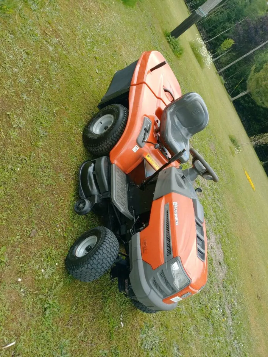 Husqvarna ride on mower - Image 4