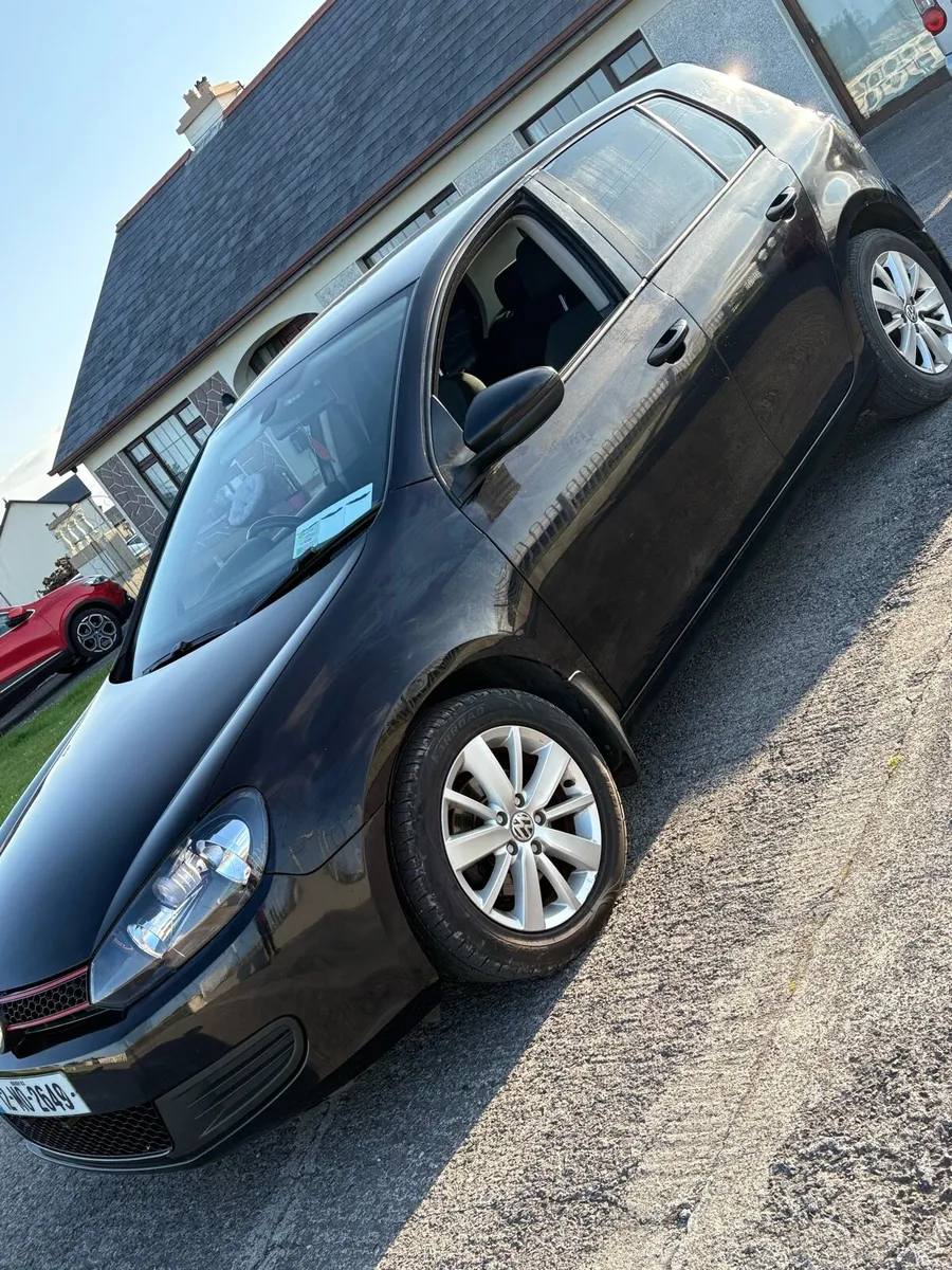 Clean 2012 Vw Golf MK6 - Image 4