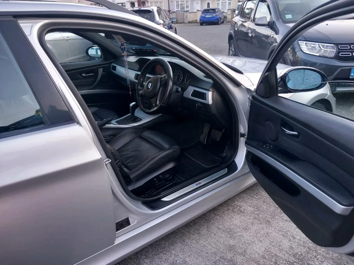 BMW 320D MSPORT ESTATE AUTOMATIC - Image 4