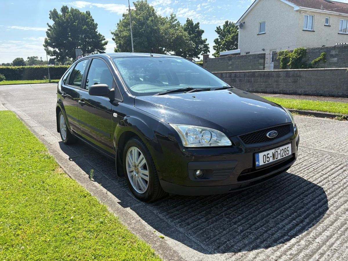 2005 Ford Focus - Image 1