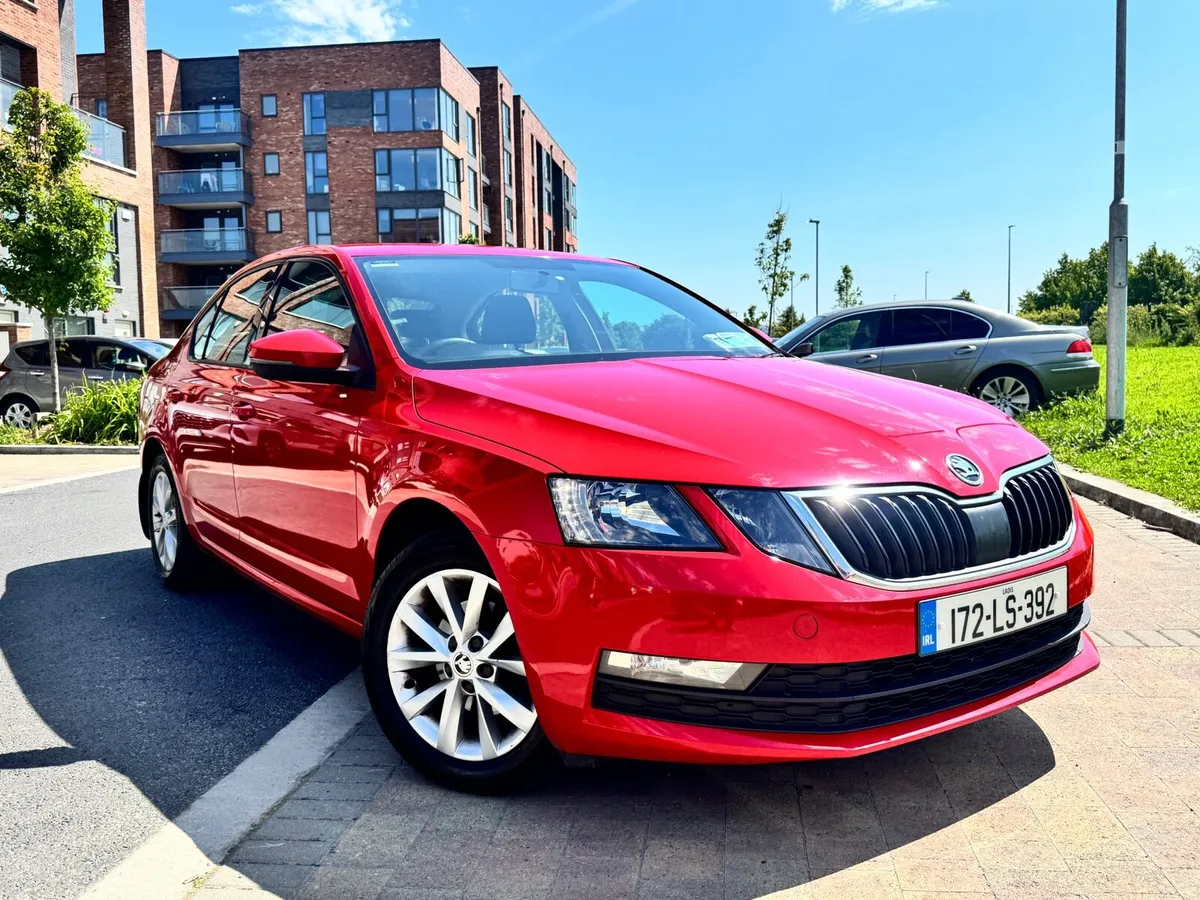 Skoda Octavia Ambition 1.6 TDI - Image 1