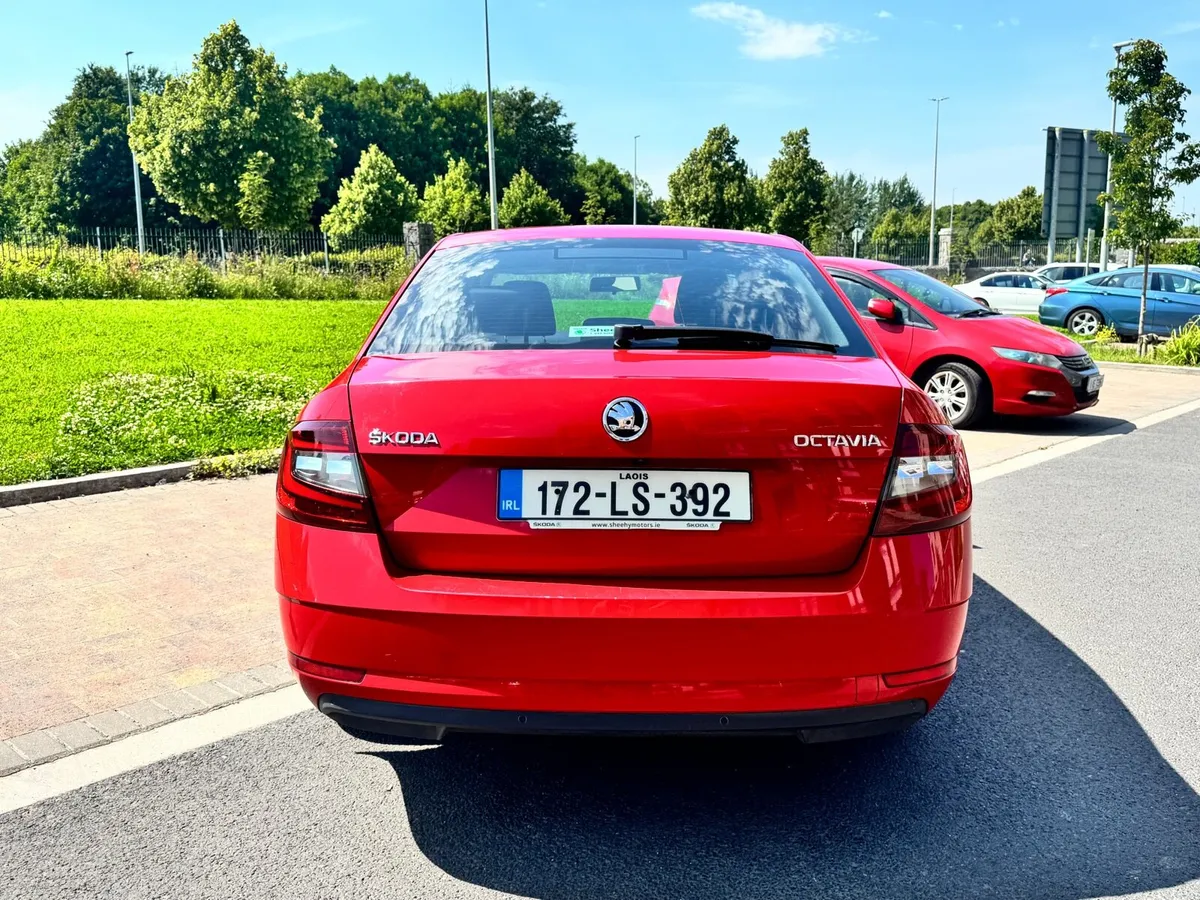 Skoda Octavia Ambition 1.6 TDI - Image 4