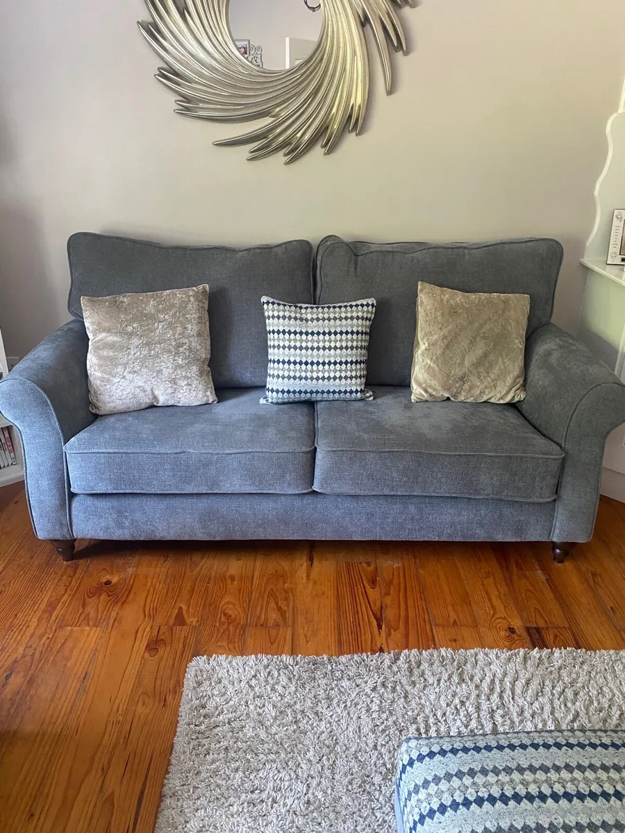 Couches - Image 1
