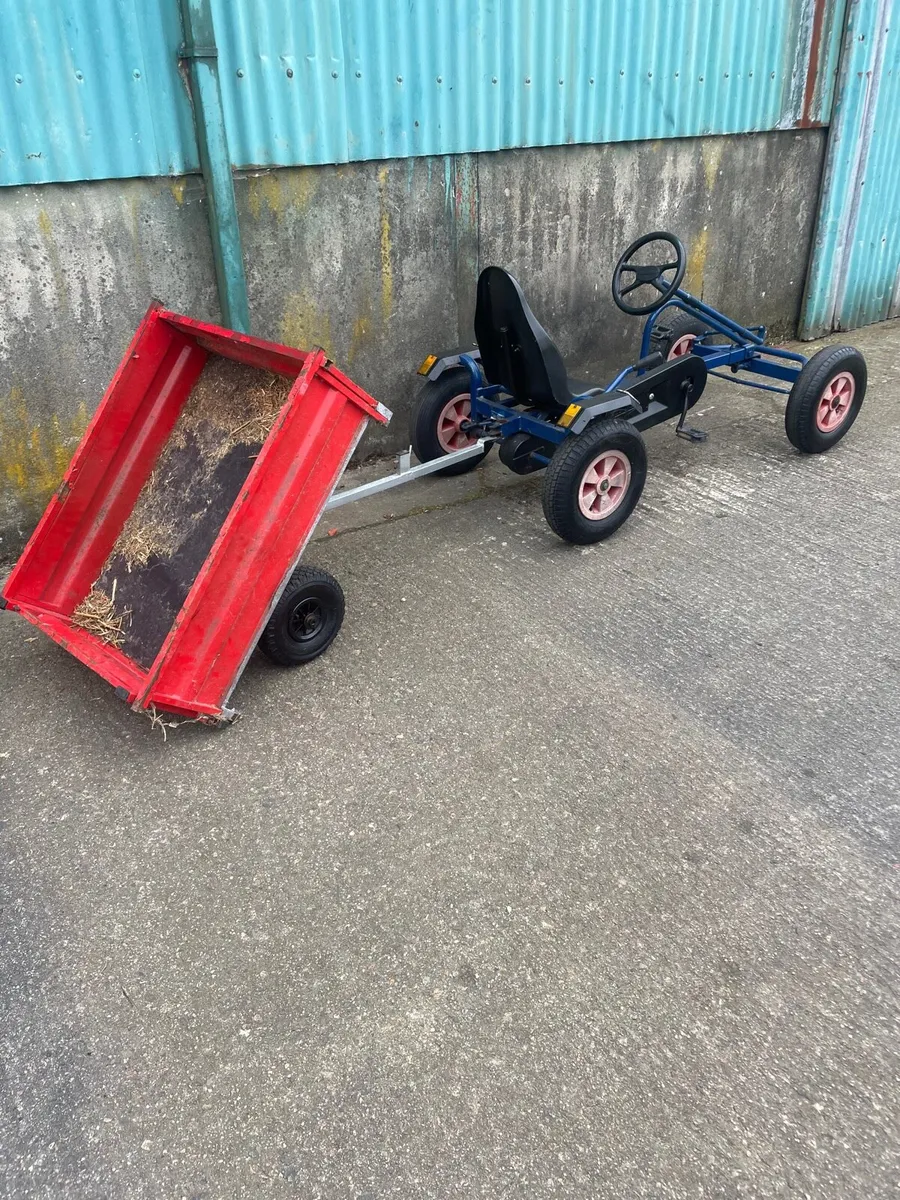 Large grant go kart and grant tipping trailer - Image 1