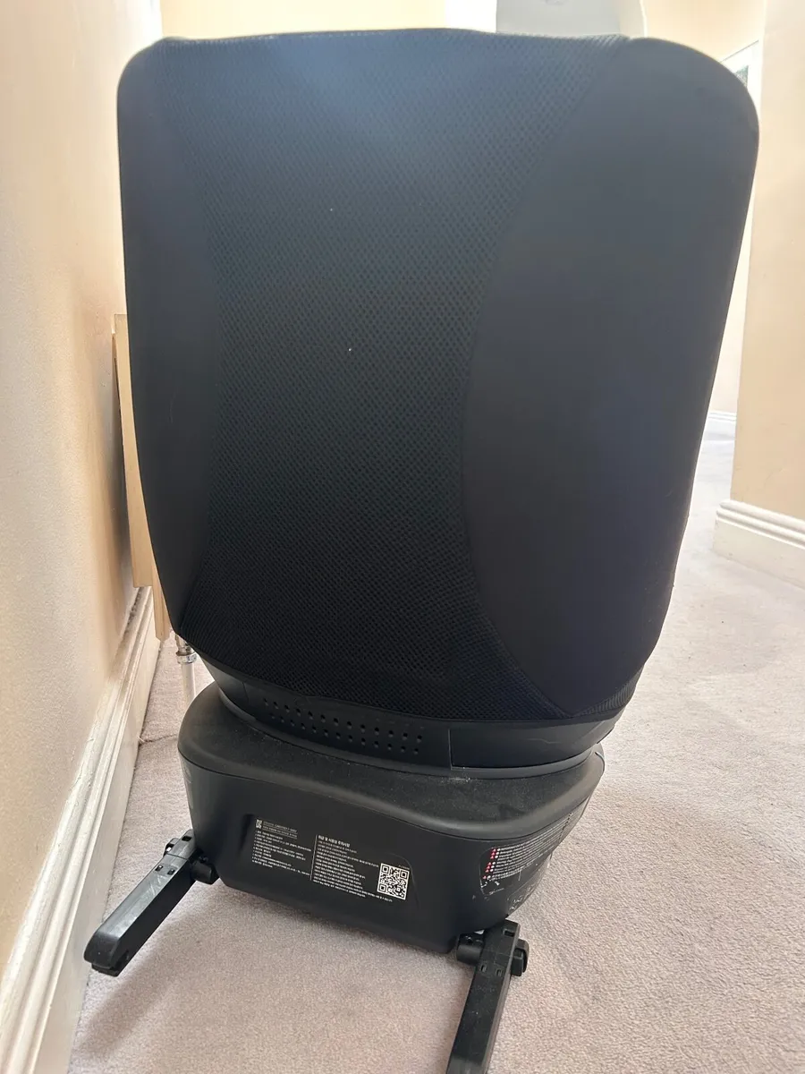 Children’s Car seat - Image 4
