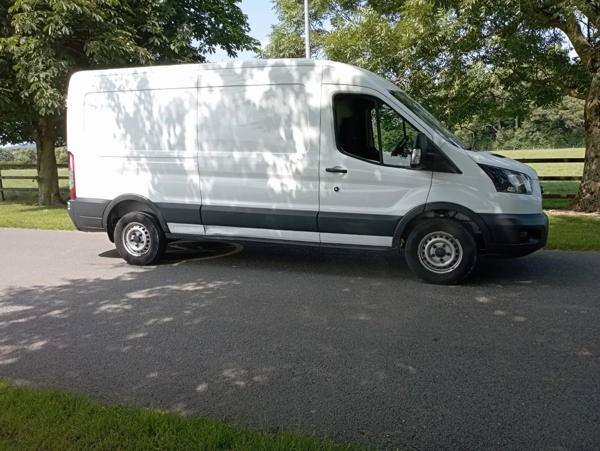 ~Ford Transit ~(LOW MILEAGE) - Image 3