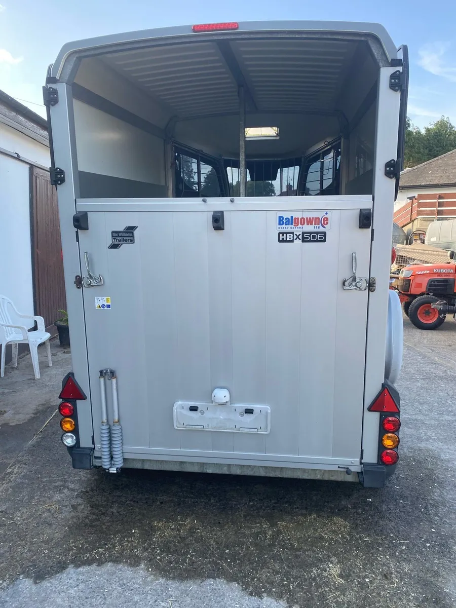Ifor Williams 506 Horsebox - Image 3