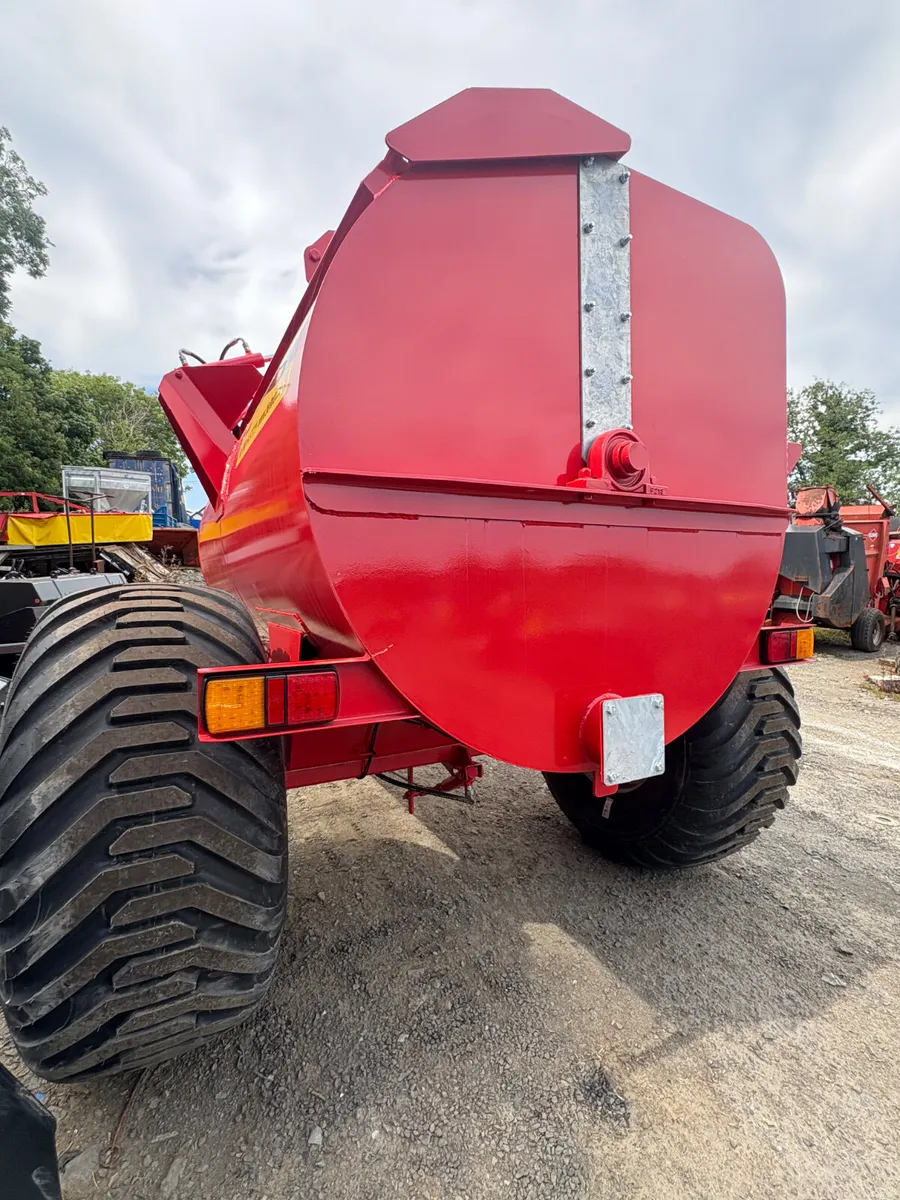 Belmac 7.5 cube rotospreader - Image 2