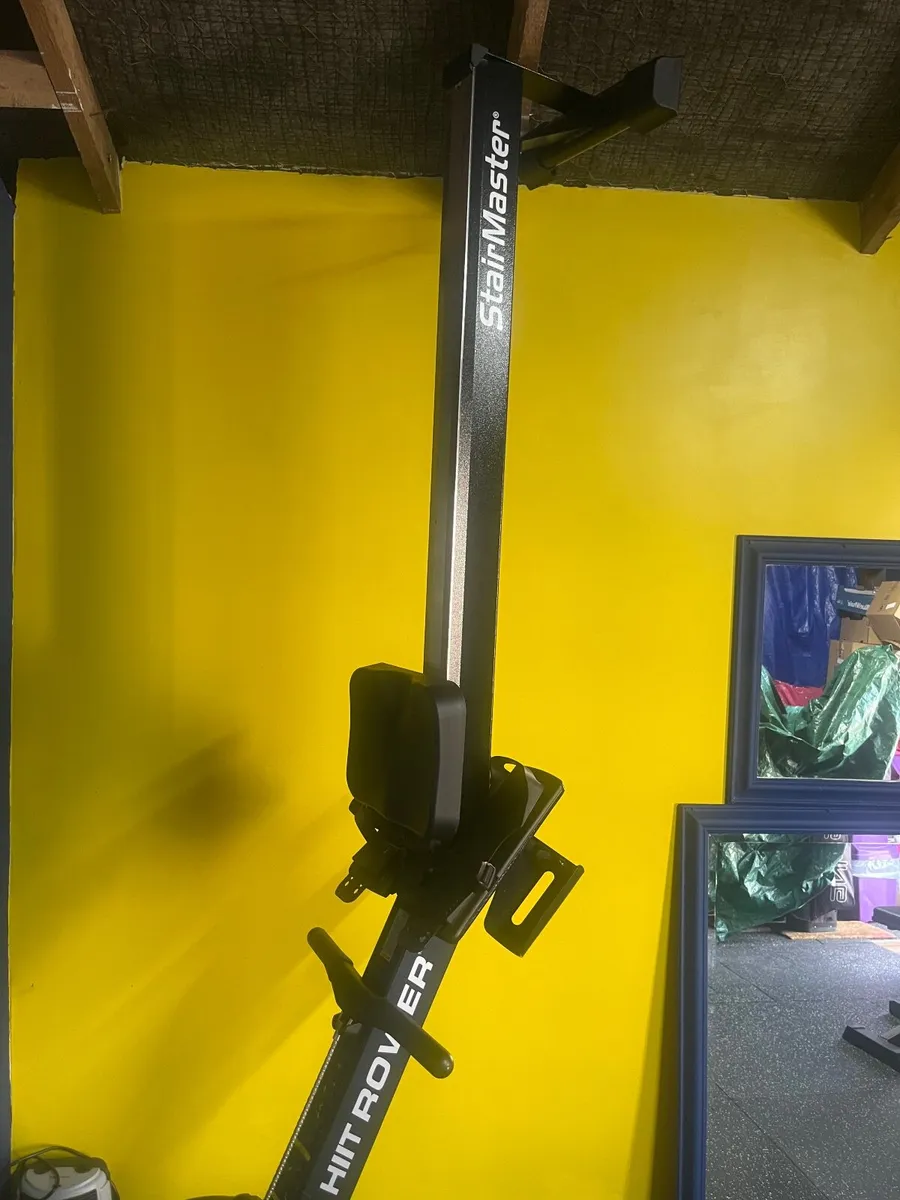 Stairmaster HIIT Rower - Image 4