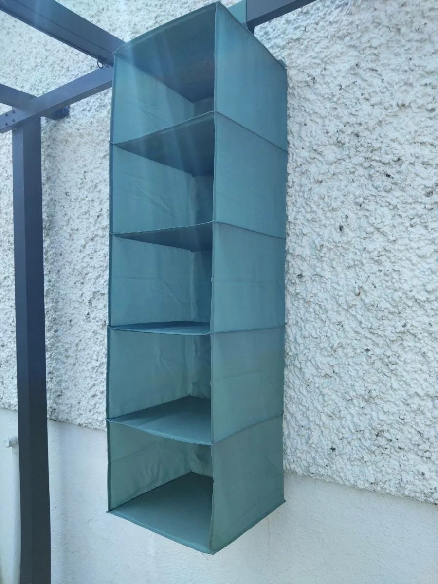 Closet Organizer. - Image 1