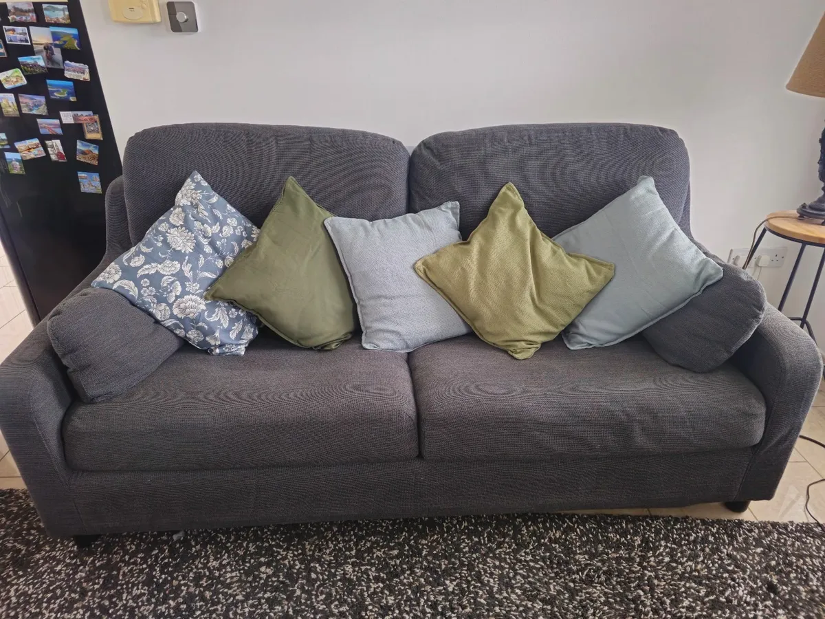 Couch - Image 1