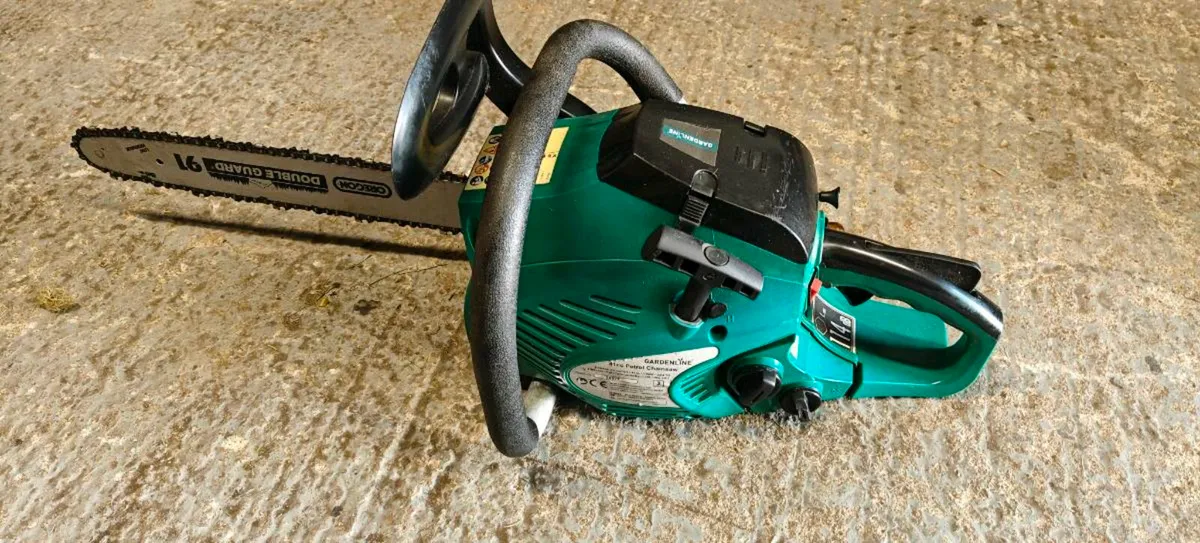Chainsaw - Image 1