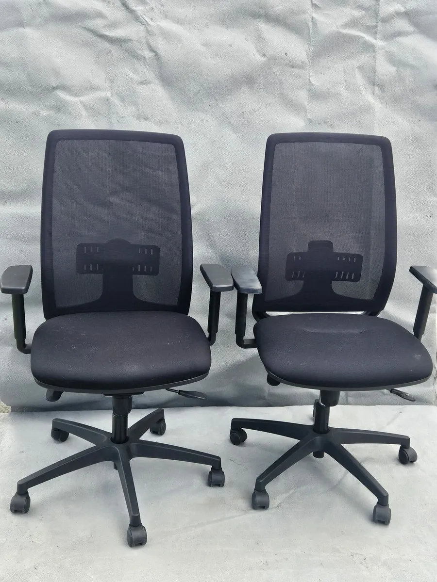 Computer chairs - Image 1