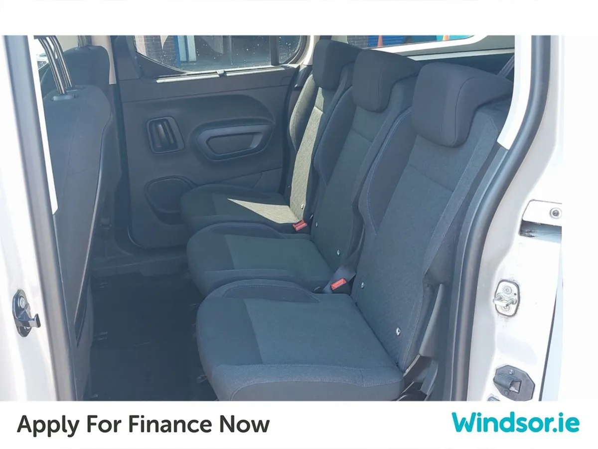 Peugeot Rifter 1.5 Bluehdi 100bhp 5-seats Allure - Image 3