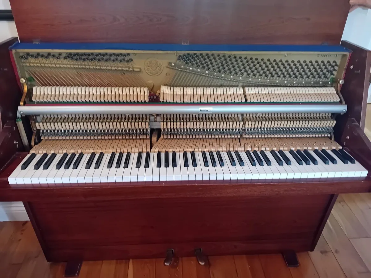 Piano - Image 2