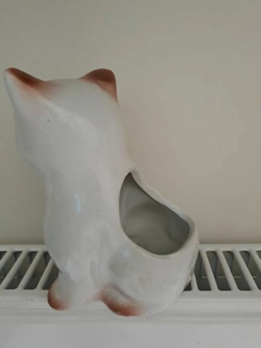 Vintage Kitten planter vase - Image 4