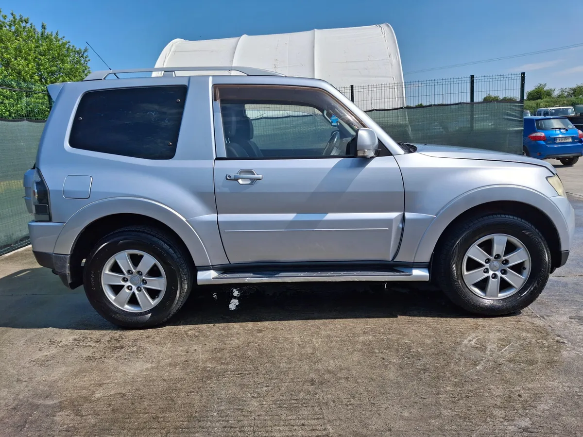2008 Mitsubish Pajero  Swb  3.2.Clean - Image 1