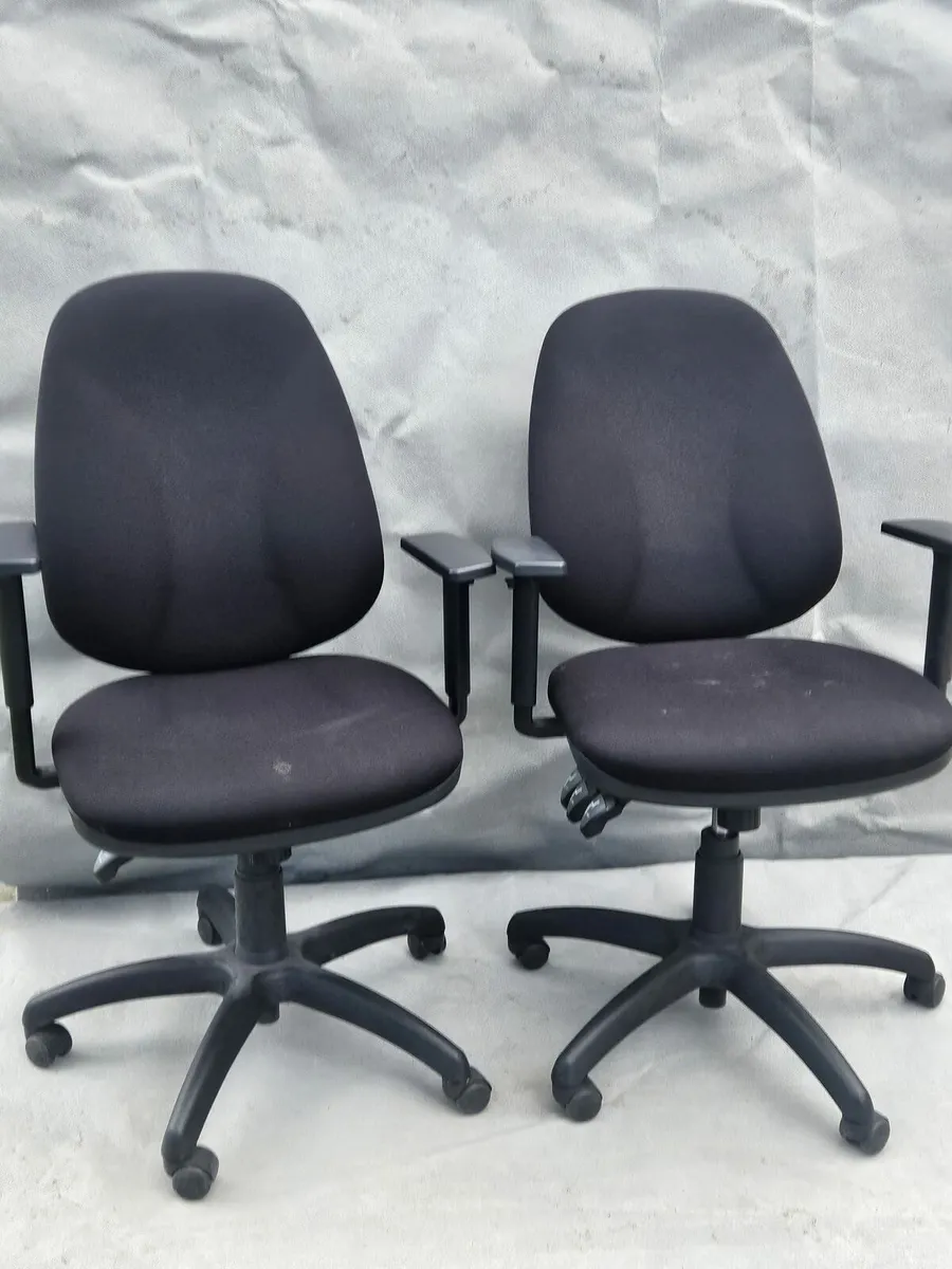 Computer chairs - Image 1