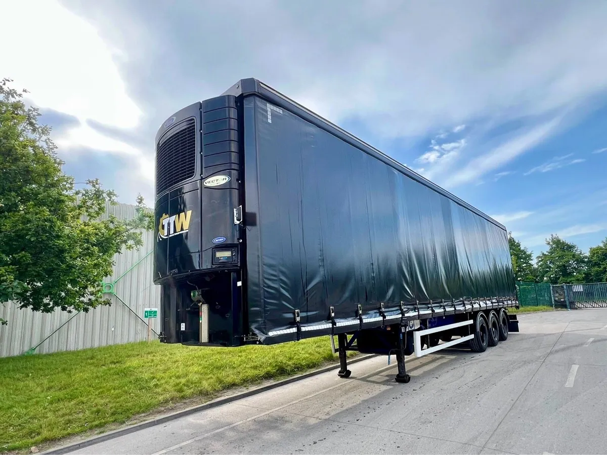 SDC Curtainsider Fridge Trailers - Image 1