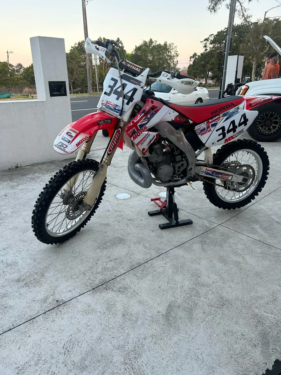 2007 Honda cr 250 - Image 1