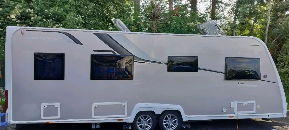 Elddis crusader super cyclone 2016, excellent cond - Image 1