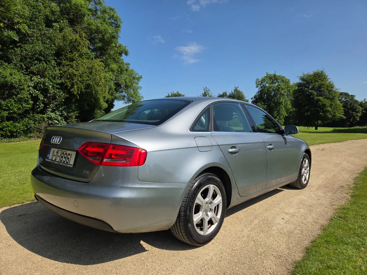 Audi A4 2011 - Image 4