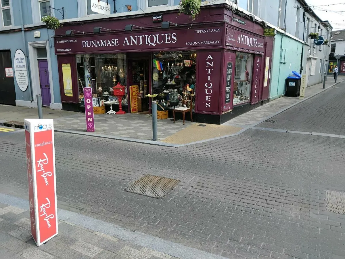 Antiques - Image 3