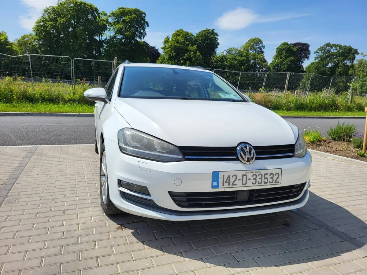 Volkswagen Golf 2014 - Estate Automatic - Image 2