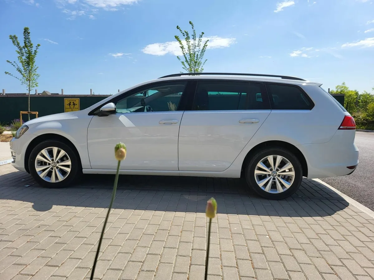 Volkswagen Golf 2014 - Estate Automatic - Image 4