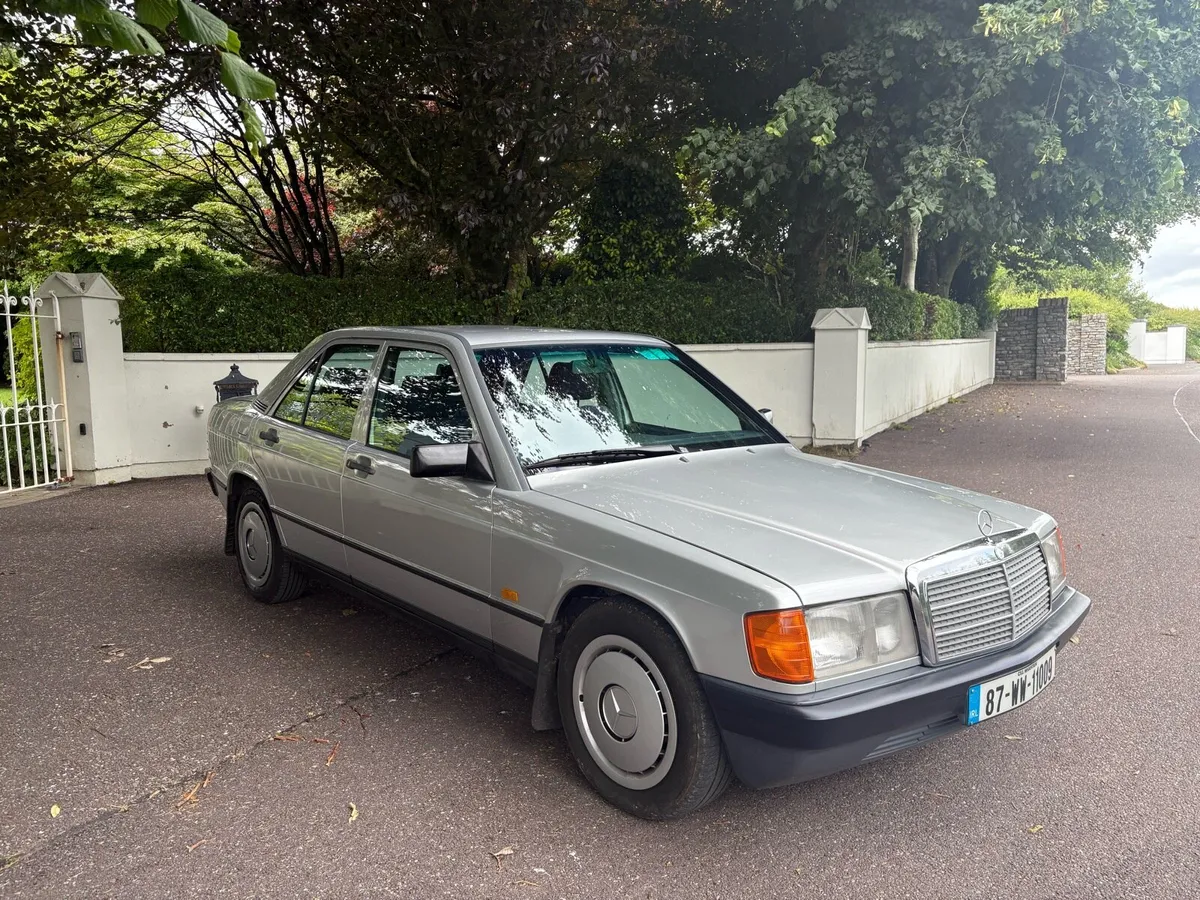 1987 Mercedes-Benz 190e Automatic - Image 1