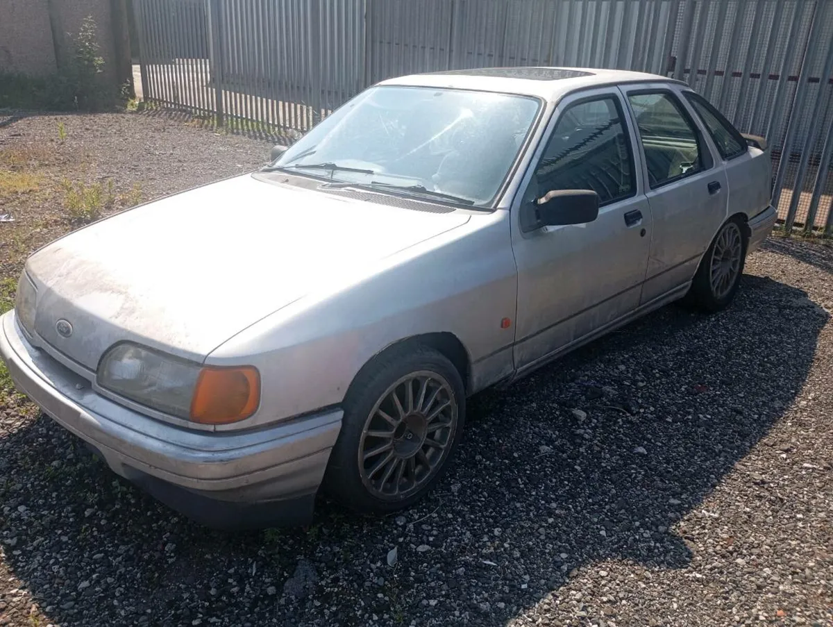 1992 ford sierra - Image 4