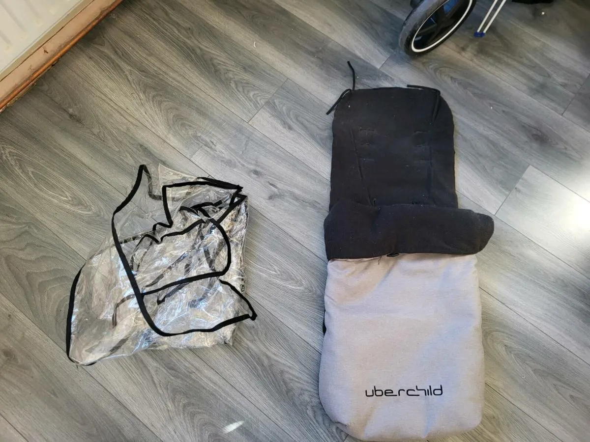 Uberchild/Infababy Travel System - Image 3
