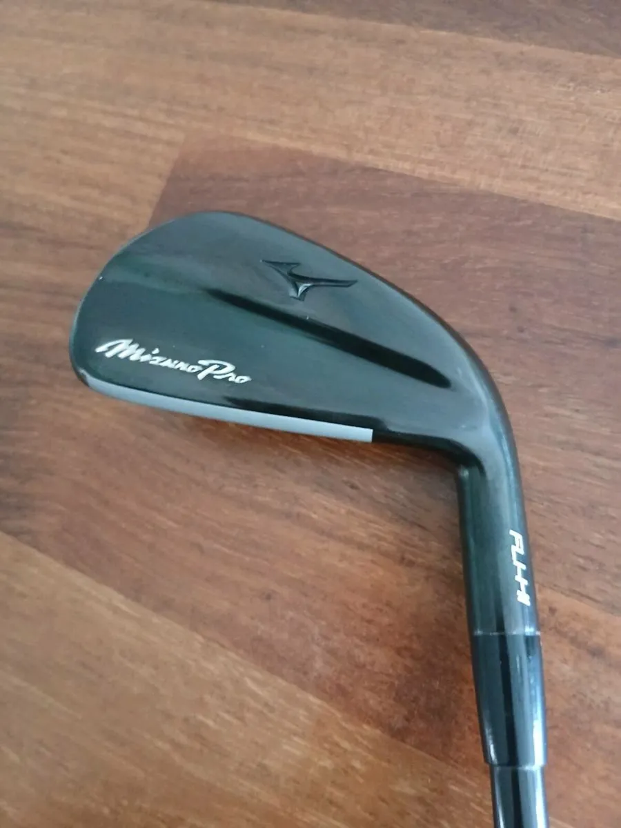Mizuno Fli Hi - Image 1