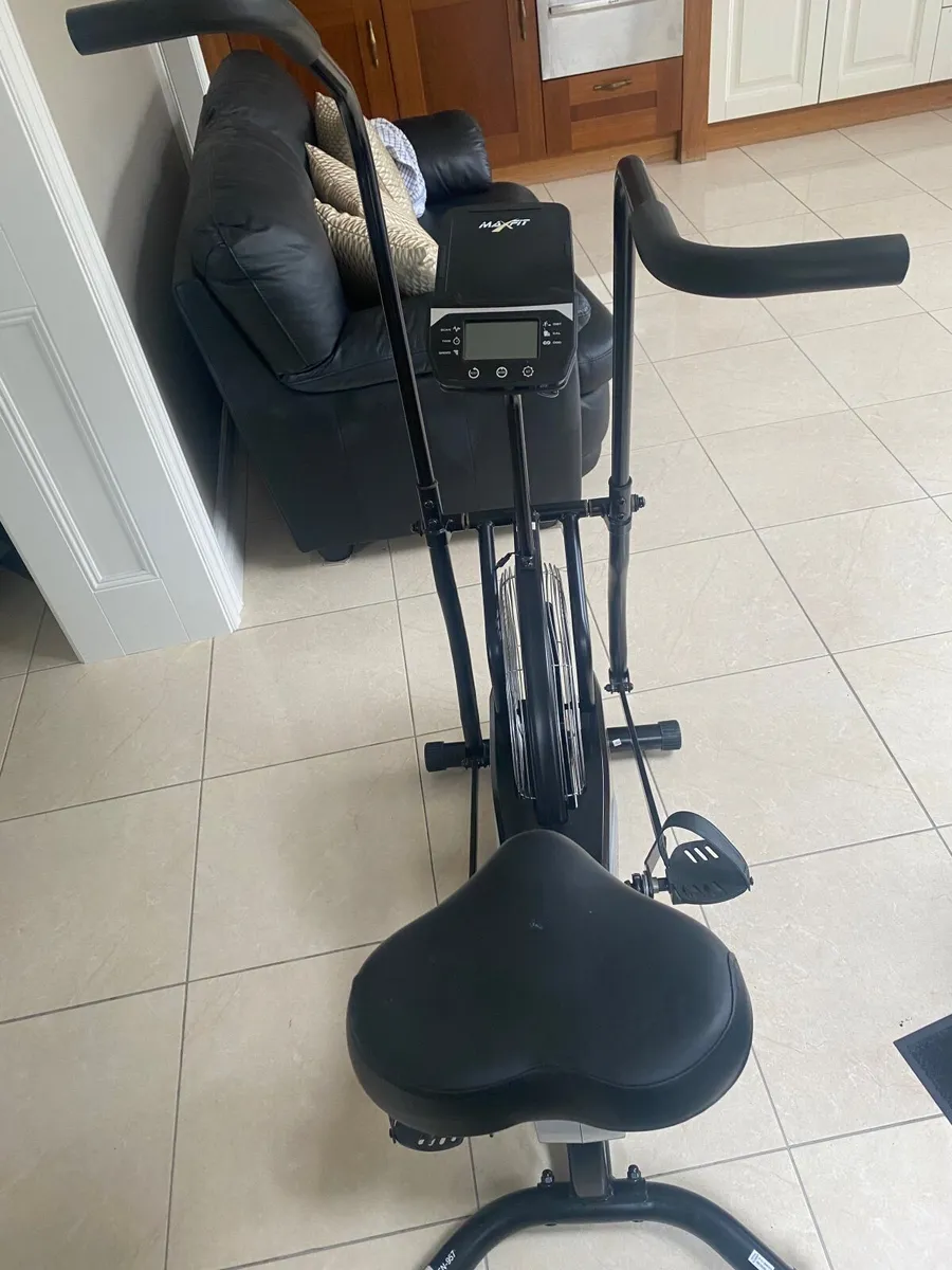 CrossFit bike - Image 1