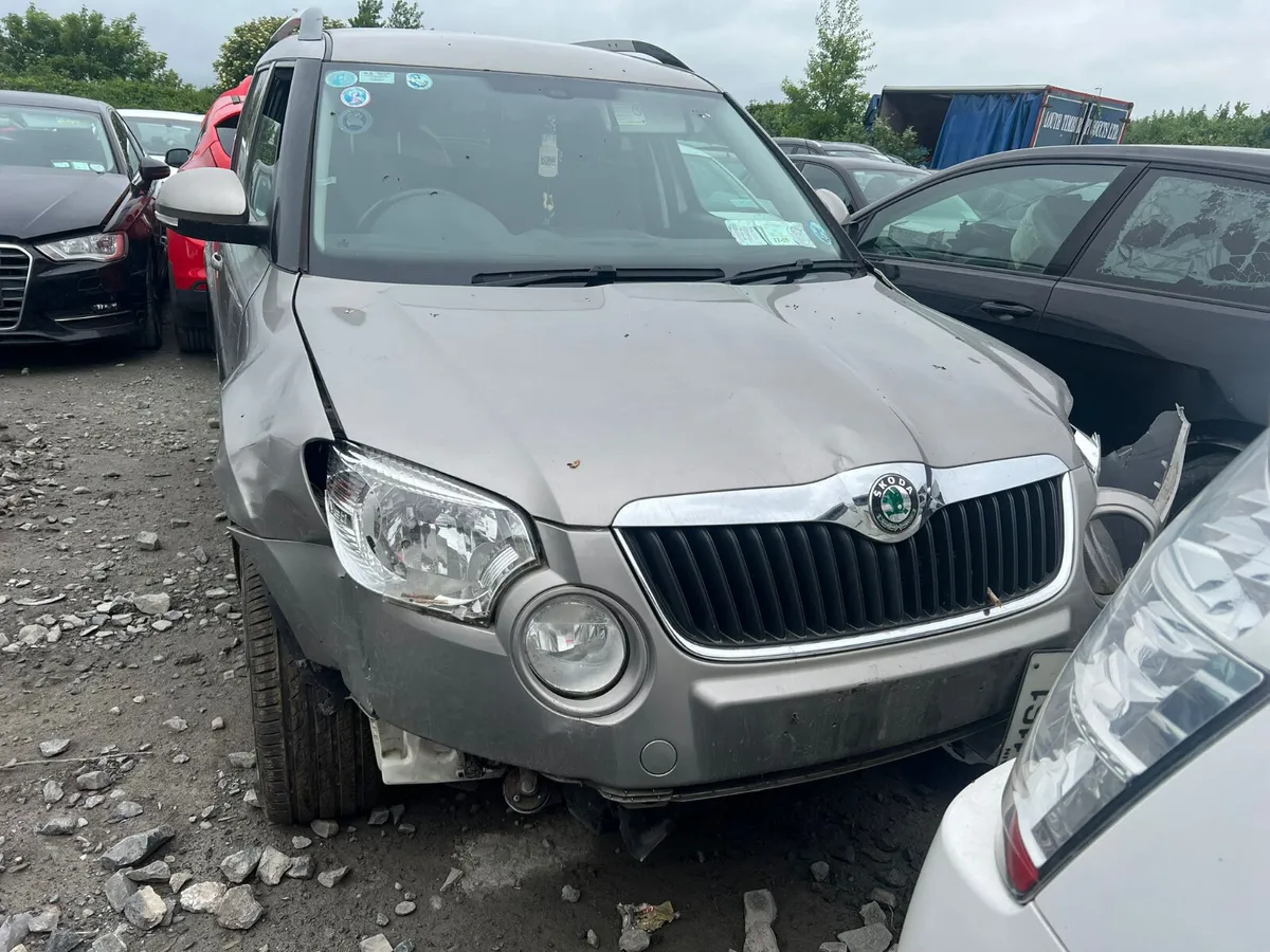 2010 Skoda Yeti 2.0 Diesel low milage - Image 4