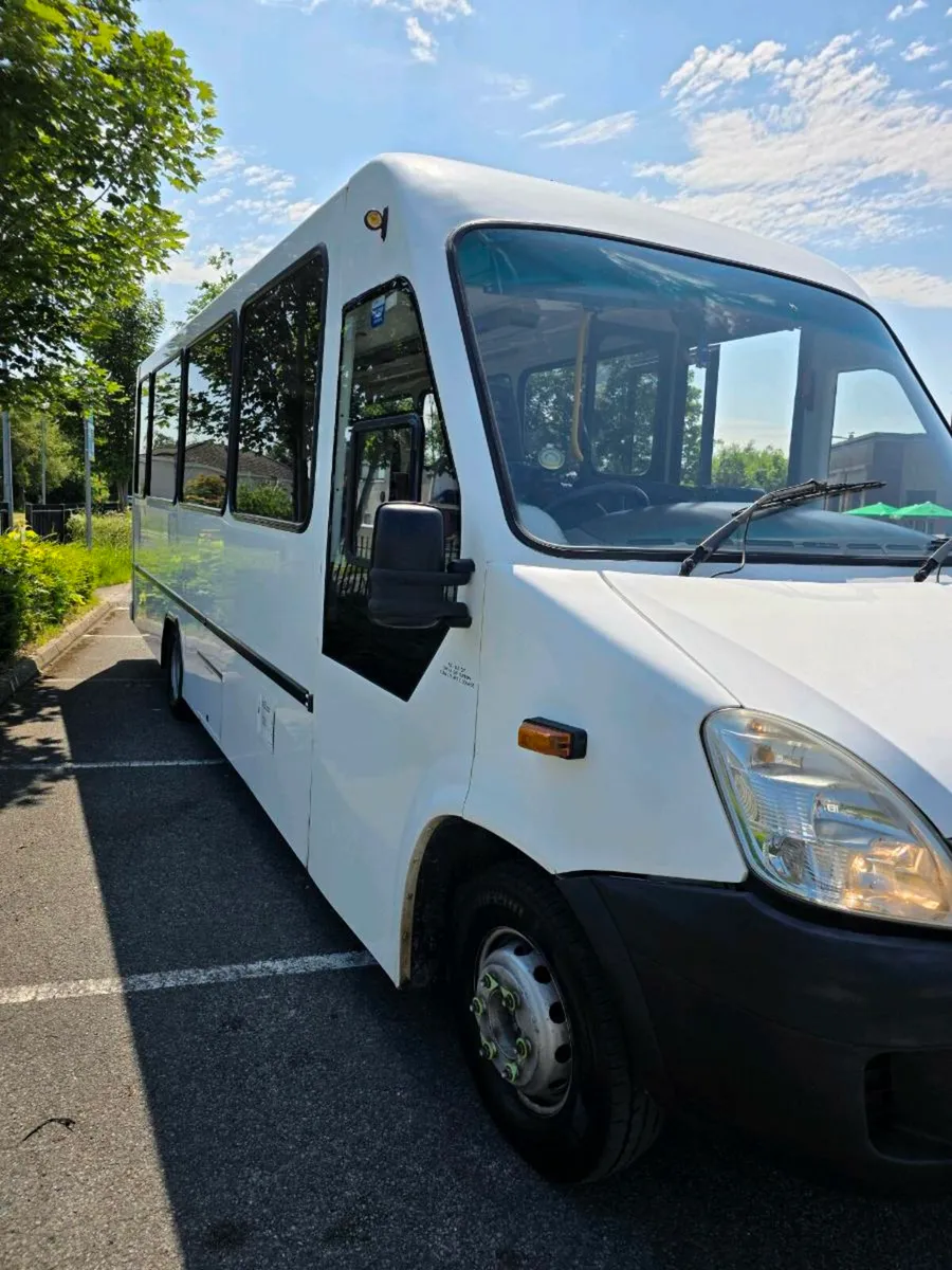 Iveco Bus 33 Seater - Image 1