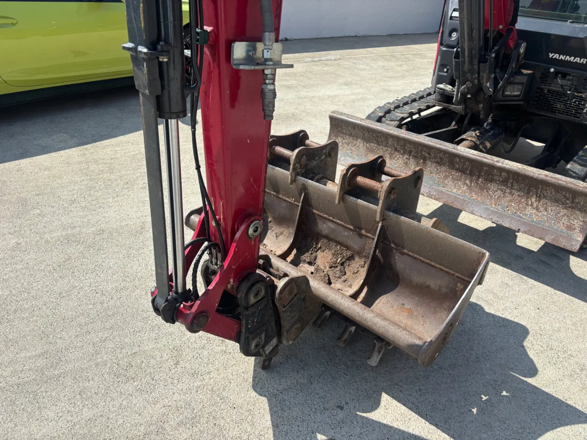 Yanmar 26 year is 2023 - Image 3