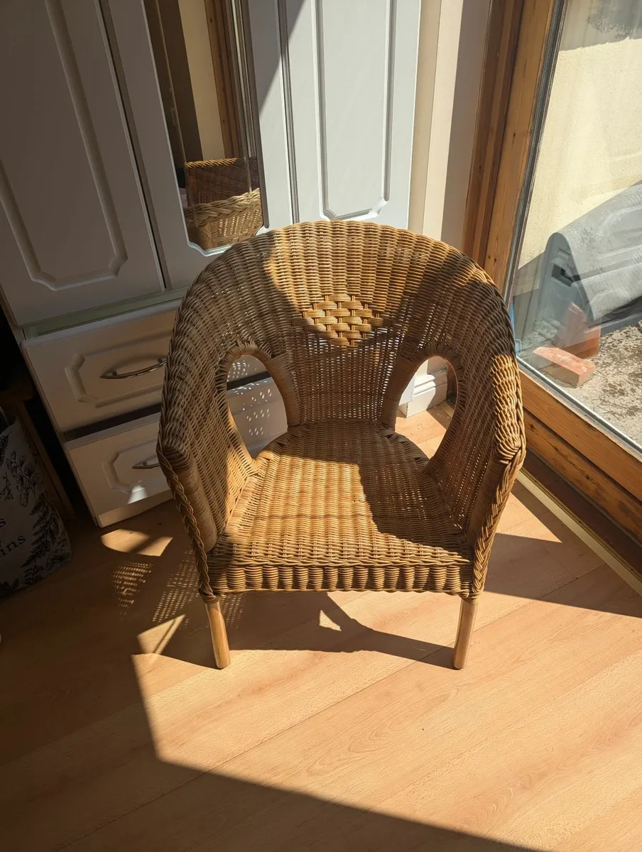 Chair - Image 4