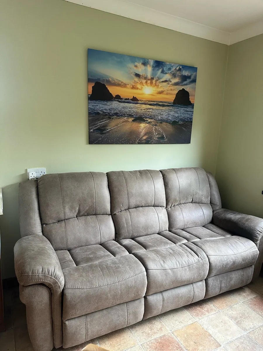 Three seater leather couch with recliners - Image 1