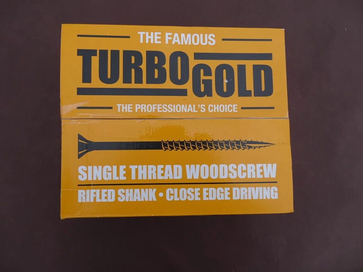 Screws 1,400 Turbo Gold. Brand New Unopened. - Image 1