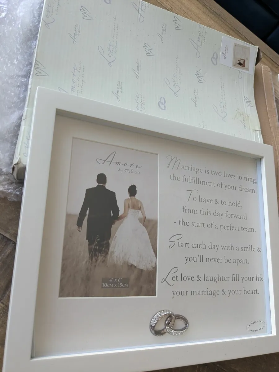 Wedding photo frame