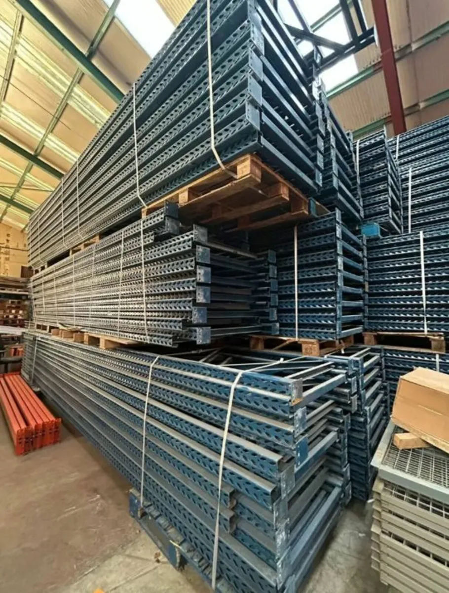 Pallet Racking Warehouse - Image 1