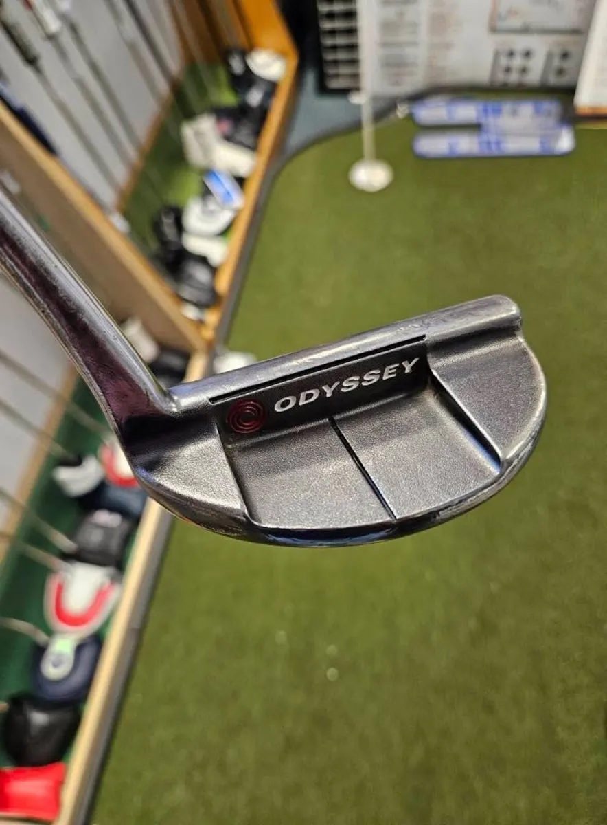 Odyssey White Ice 9 Putter - Image 2